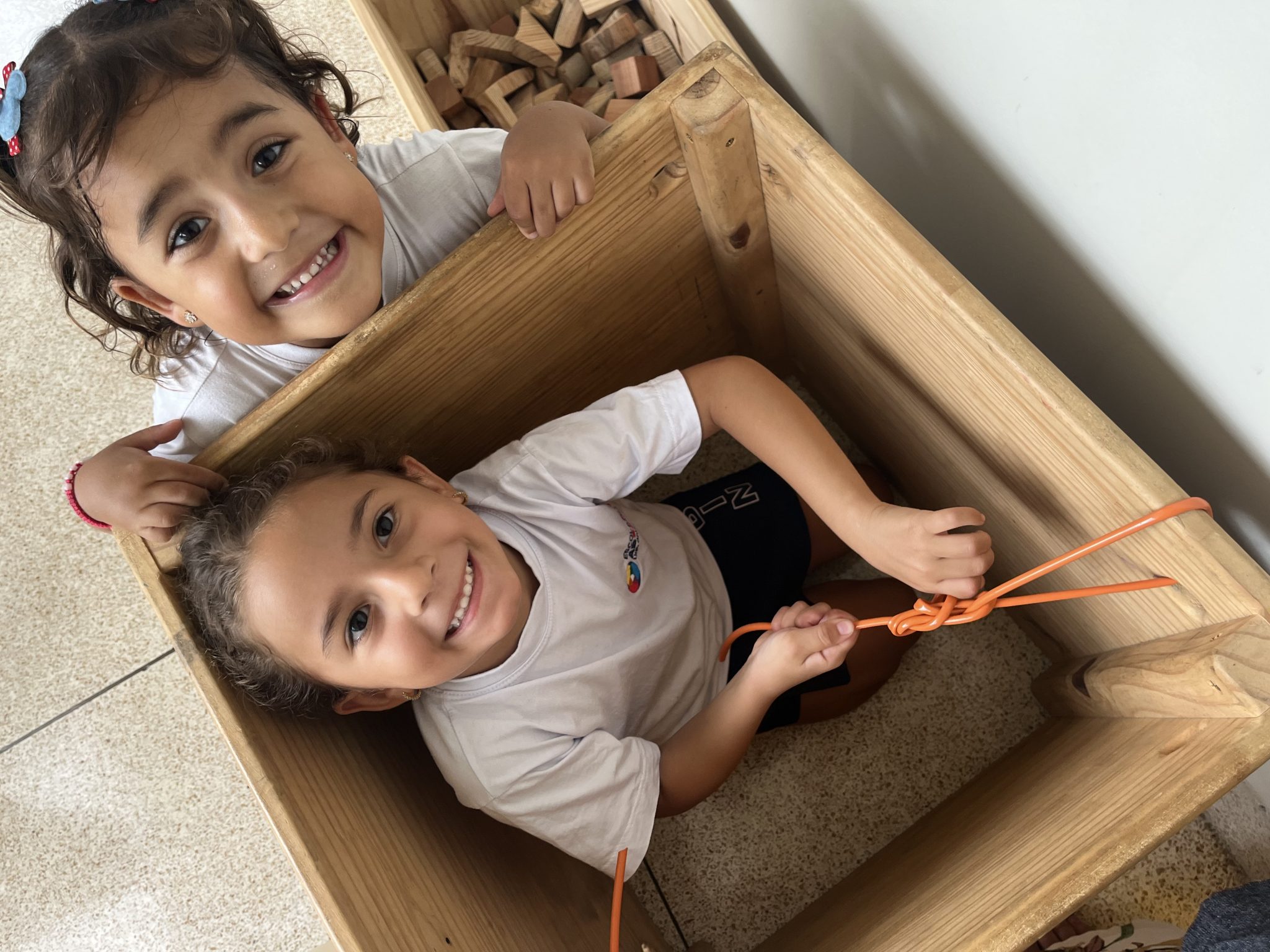 O brincar heurístico | Escola AB Sabin